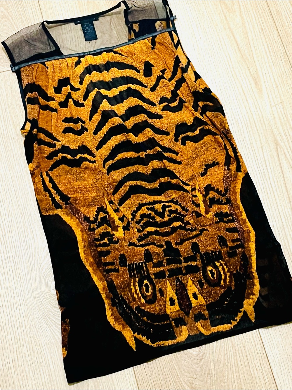 Vivienne Tam Vintage Tiger Print Top